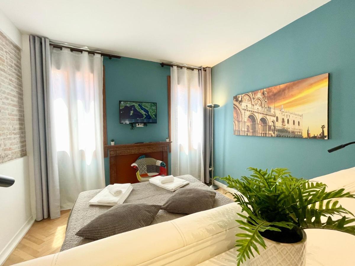 San Marco Luxury Apartments Steps From St Marks Βενετία Εξωτερικό φωτογραφία